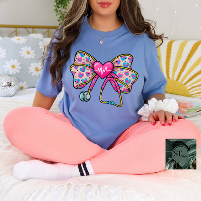 Heart bow stethoscope T-Shirt