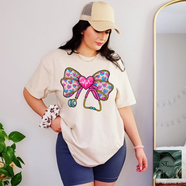 Heart bow stethoscope T-Shirt