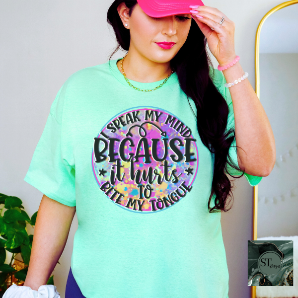 I speak my mind because it hurts to bite my tongue checkered T-Shirt