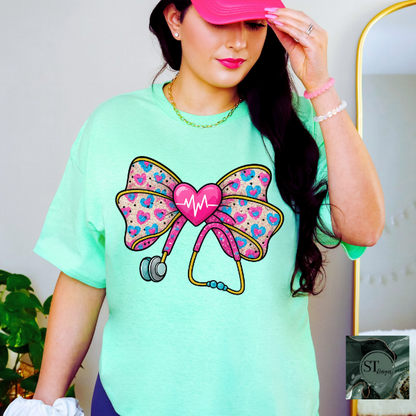 Heart bow stethoscope T-Shirt
